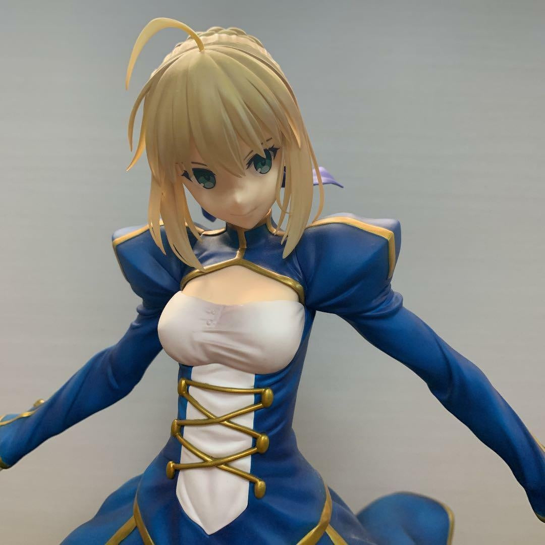 Fate/Grand Order Saber Altria Pendragon 1/4 Scale PVC Painted Figure Genuine