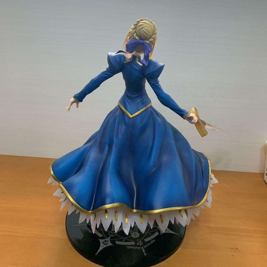 Fate/Grand Order Saber Altria Pendragon 1/4 Scale PVC Painted Figure Genuine