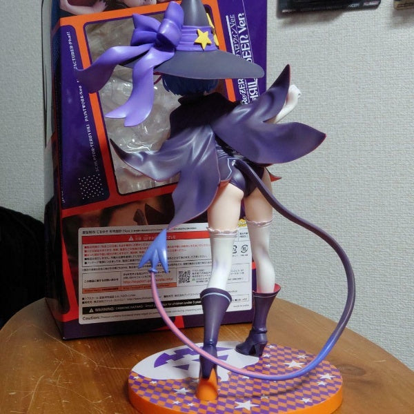 Re Zero Starting Life in Another World Rem Halloween 1/7 Figure Phat Company