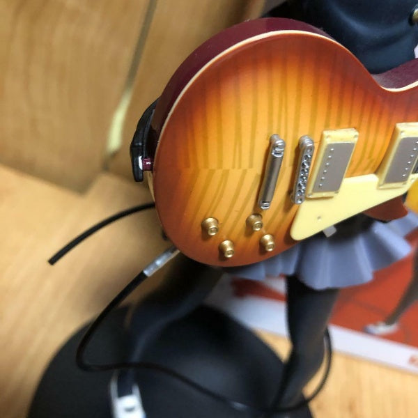 K-ON! SQ Special quality Figure Yui Hirasawa school uniform Ver. Banpresto