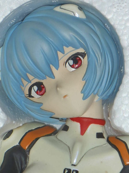 Kyosho Neon Genesis Evangelion Ayanami Rei Plug Suit Cold Cast /Figure 1/4 Scale