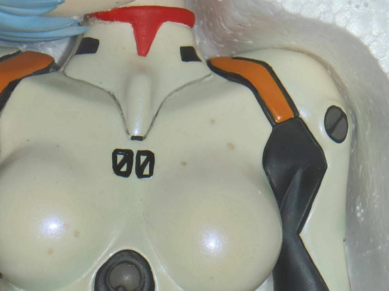 Kyosho Neon Genesis Evangelion Ayanami Rei Plug Suit Cold Cast /Figure 1/4 Scale