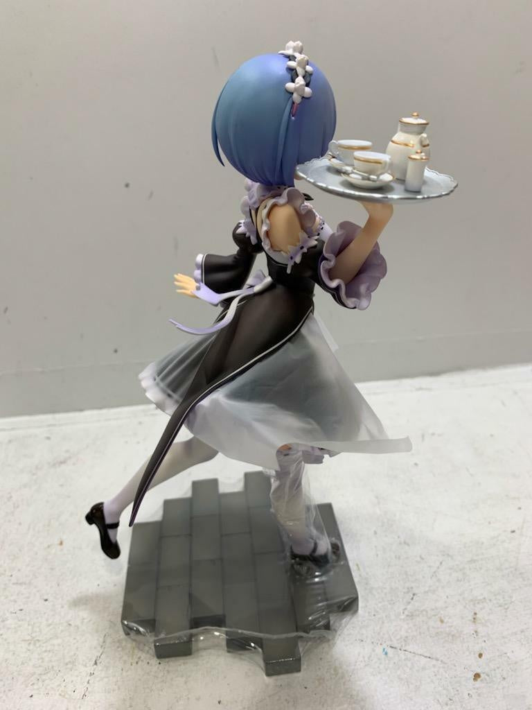 Re: Starting from scratch Other world life Rem 01 1/7 scale figure