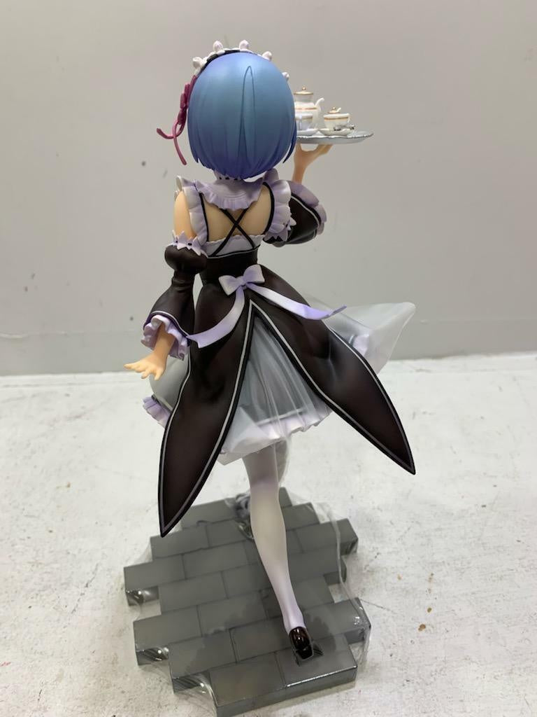 Re: Starting from scratch Other world life Rem 01 1/7 scale figure