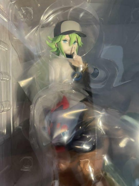 Kotobukiya Pokemon Center Original Figure N and Zorua PVC Painted Scale 1/8