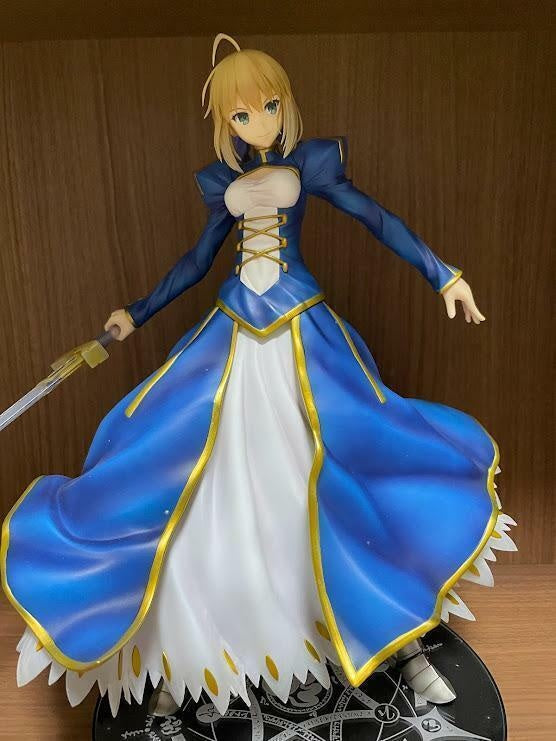 Fate/Grand Order Saber Altria Pendragon 1/4 Scale PVC Painted