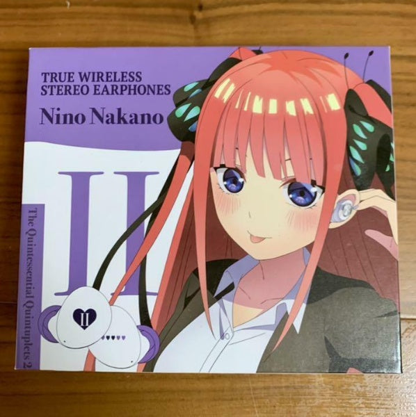 nino nakano model true WIRELESS STEREO EARPHONE the Quintessential Quintuplets