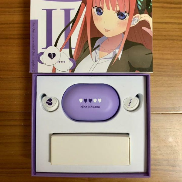 nino nakano model true WIRELESS STEREO EARPHONE the Quintessential Quintuplets
