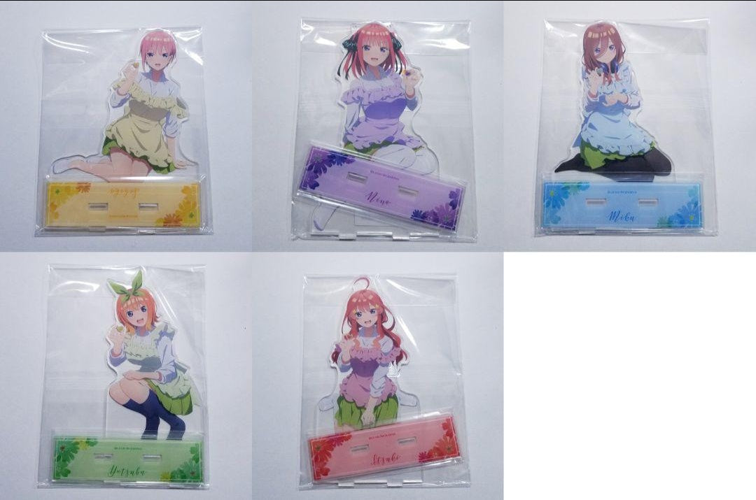 The Quintessential Quintuplets Uniform Apron Extra Large Acrylic Stand All Types