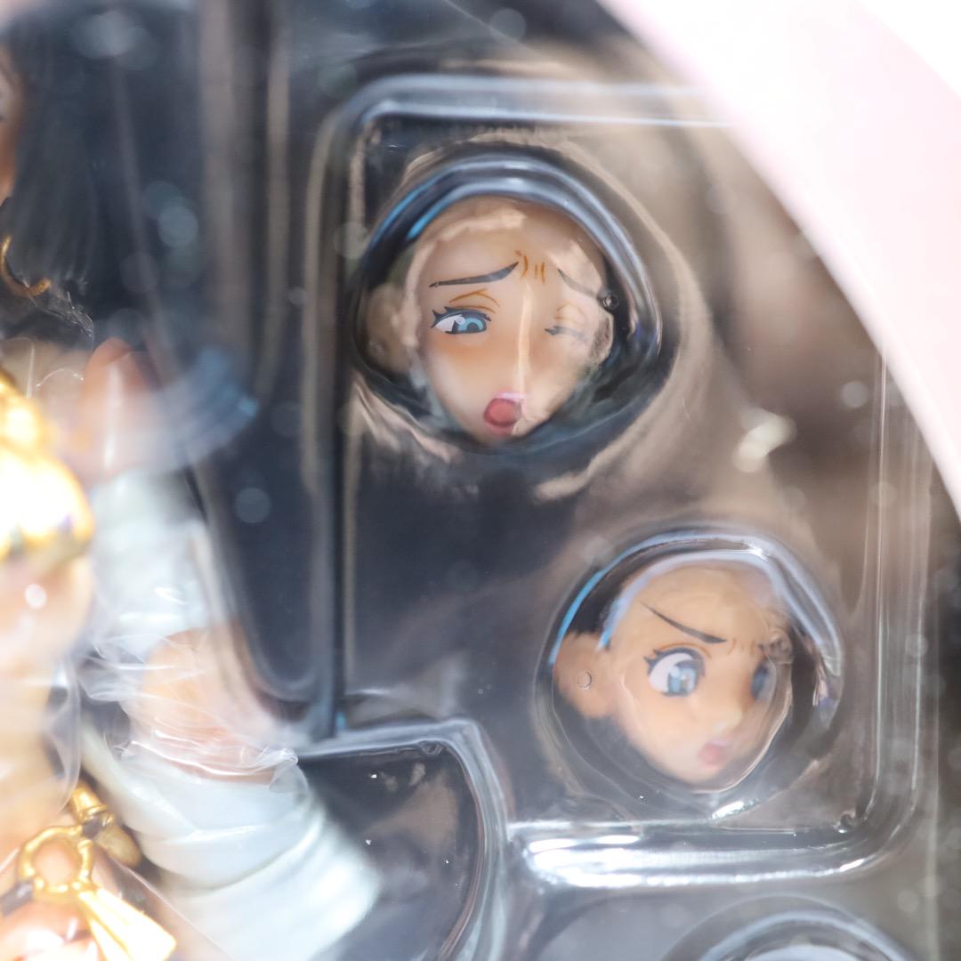 Kaiyodo Queen's Blade Revoltech Menace Figure