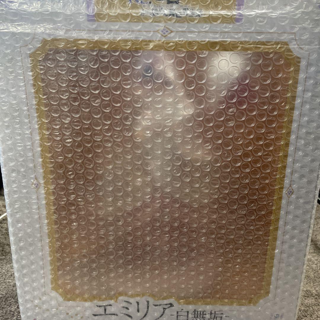 Emilia -Shiromuku-1 / 7 Scale Figure