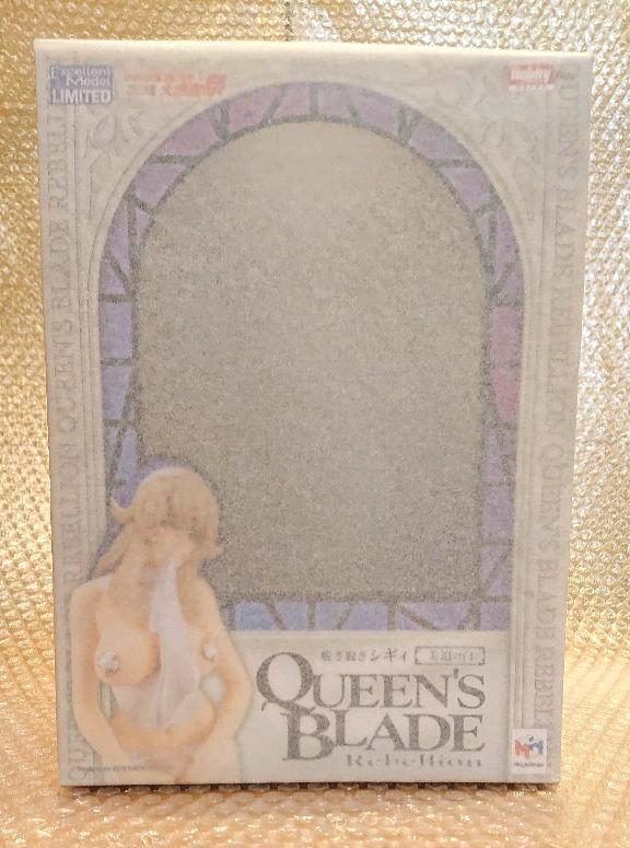 Queen's Blade Take off Shiggy Misako's White VER. Figure with bonus