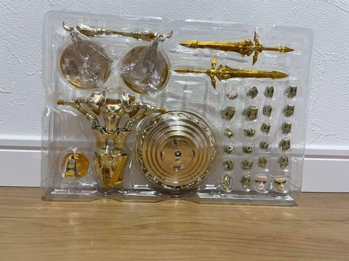 Saint Seiya Soul of Gold Myth Cloth EX Libra Dohko Figure Bandai SPIRITS