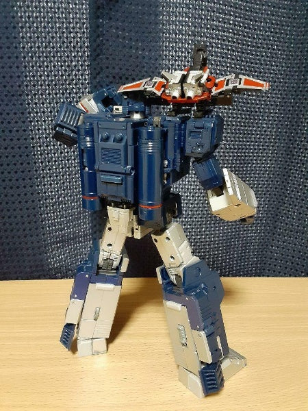 Transformers Masterpiece MP13 Soundwave Destron Communication Figure Takara Tomy