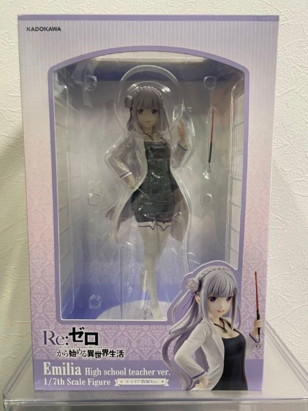 Kadokawa ReZero Emilia Teacher 1/7 PVC Figure Starting Life in Another World