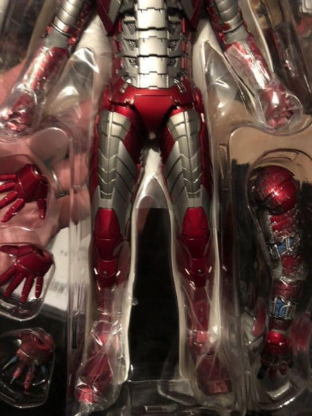 Hot Toys Iron Man 2 Mark V 5 Tony Stark Action Figure MMS145 Marvel