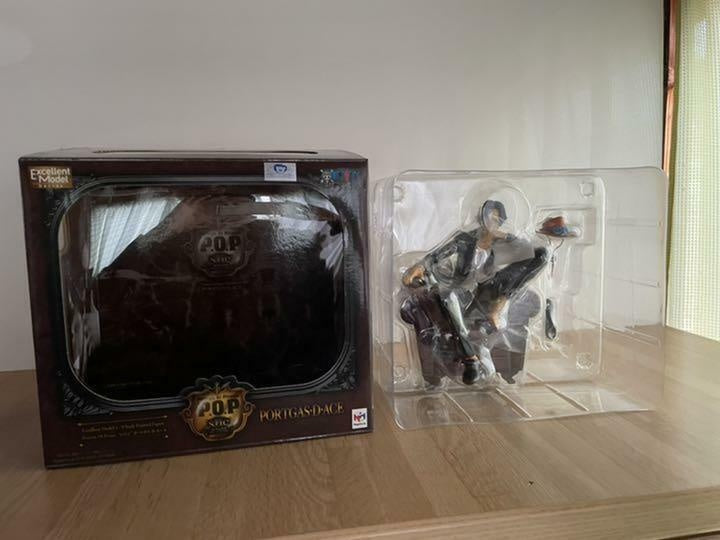 One Piece Portrait.Of.Pirates S.O.C Portgas D. Ace Figure POP BANDAI