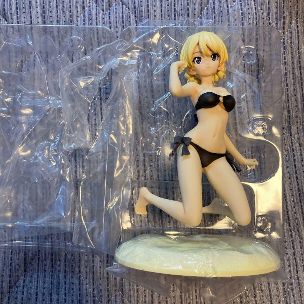 Girls und Panzer Movie Version Darjeeling Swimsuit ver. 1/7 Figure KOTOBUKIYA