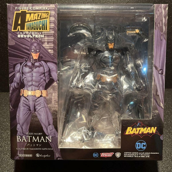 Amazing Yamaguchi Batman Revoltech Figure KAIYODO figure complex