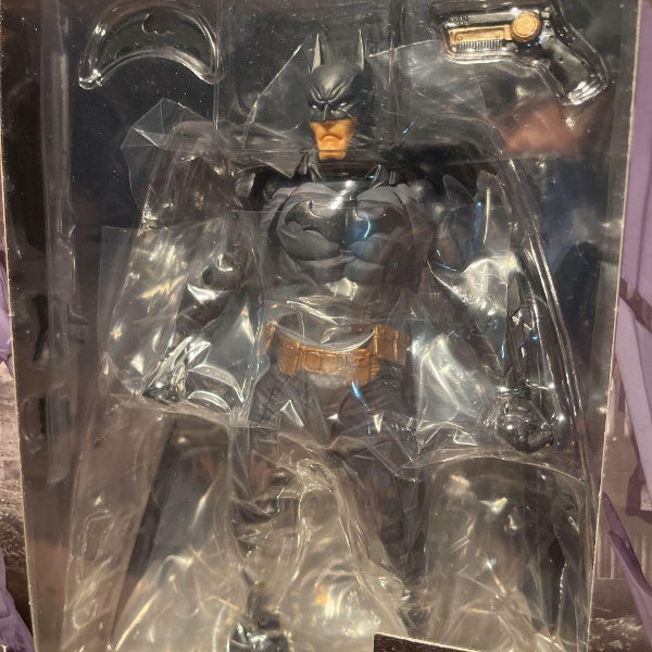 Amazing Yamaguchi Batman Revoltech Figure KAIYODO figure complex