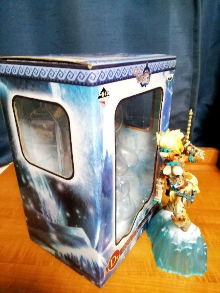 Monster Hunter 3G Female Swordsman Limited Color Ver. Dx Figure Japan Import