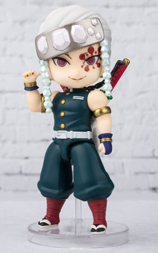 Bandai figure Figuarts mini Tengen Uzui Demon Slayer Kimetsu no Yaiba