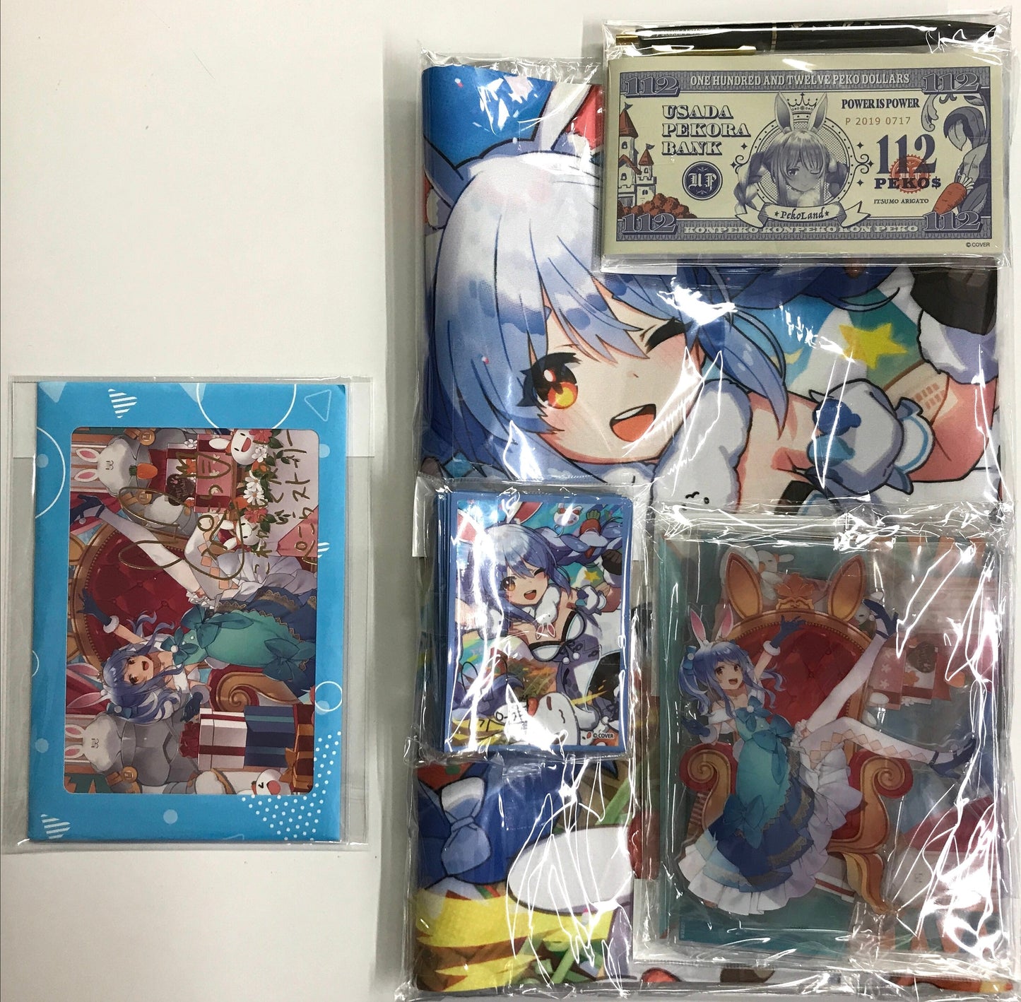 hololive Hololive Hololive Birthday Anniversary Full Set Foil Stamped Copy Signed Postcard with Message Usada Pekora