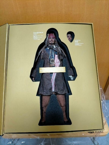 Hot Toys Captain Jack Sparrow Pirates of the Caribbean Special Edition Figure