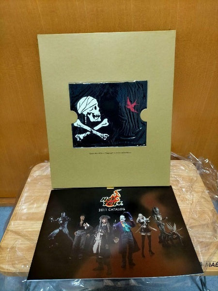 Hot Toys Captain Jack Sparrow Pirates of the Caribbean Special Edition Figure