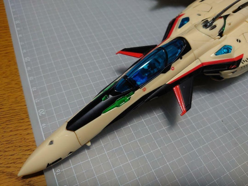 DX Chogokin Macross YF-29 Durandal Valkyrie Isamu machine Figure BANDAI