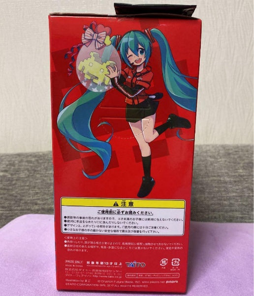 Hatsune Miku Taito Uniform Figure Amusement Facility Freebie Game Center