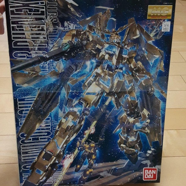 MG 1/100 RX-0 Unicorn Gundam Unit 3 Phenex Painted Plastic Model Kit Figure