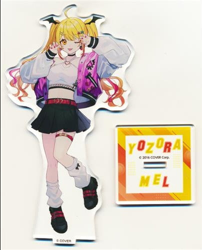 FamilyMart hololive original acrylic stand illustration by Shugao Yozora Mel