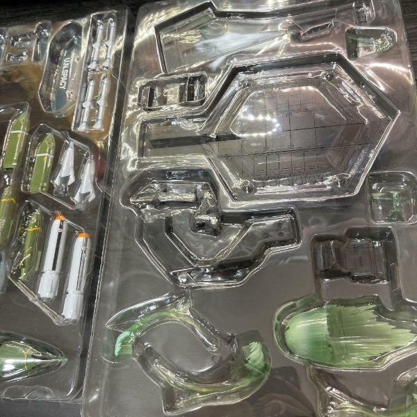 BANDAI DX Chogokin Macross Plus YF-19 Full Set Pack Figure