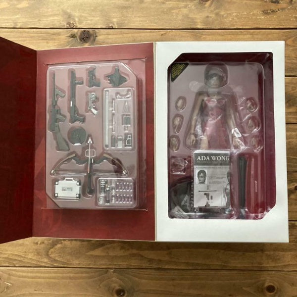 Hot Toys BIOHAZARD 4 HD Remastered Ada Wong 1/6 Figure