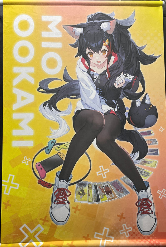 CAPCOM hololive x Cap Tore new tapestry Ookami Mio costume 2