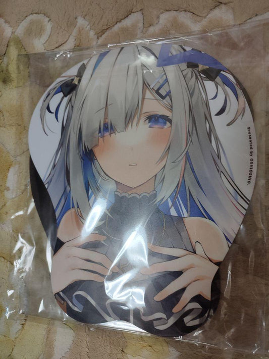 hololive Amane Kanata Boobs Oppai (No) Mouse Pad Black and White 2 Types Unopened