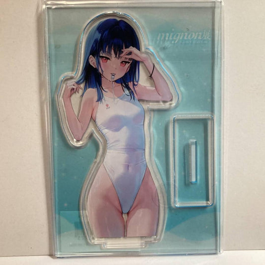 mignon Exhibition -Girls Collection Acrylic Figure Strawberry