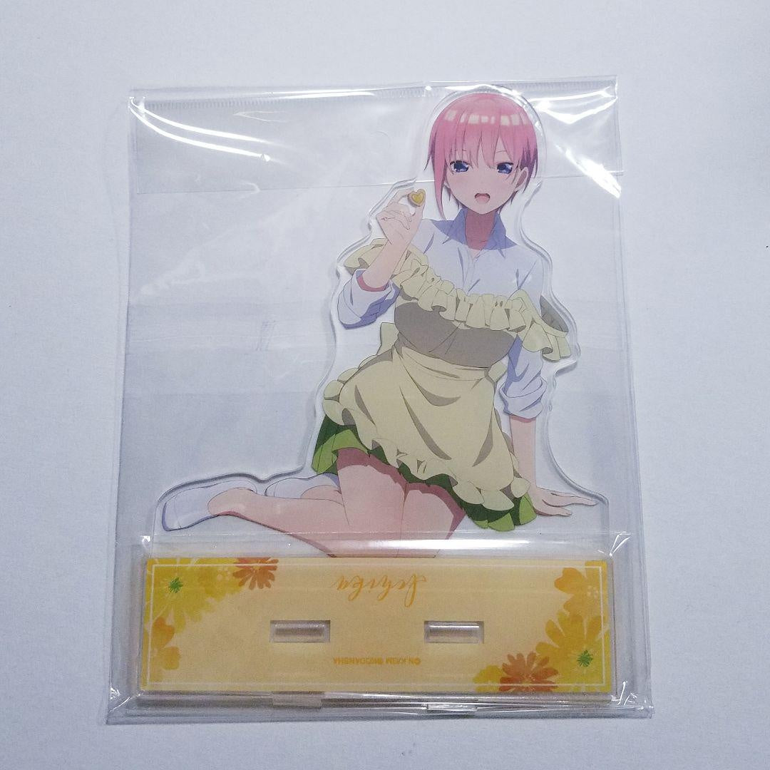 The Quintessential Quintuplets Uniform Apron Extra Large Acrylic Stand Ichika