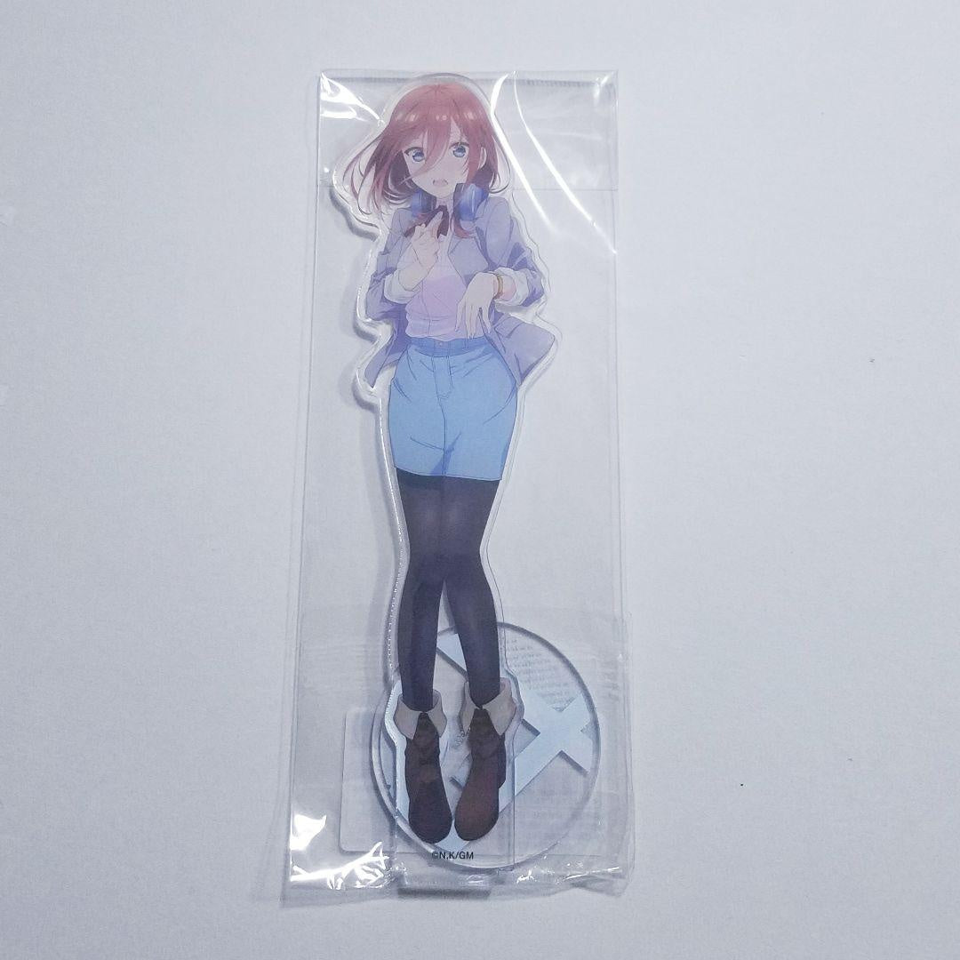 M The Quintessential Quintuplets Casual Clothes Acrylic Stand Miku