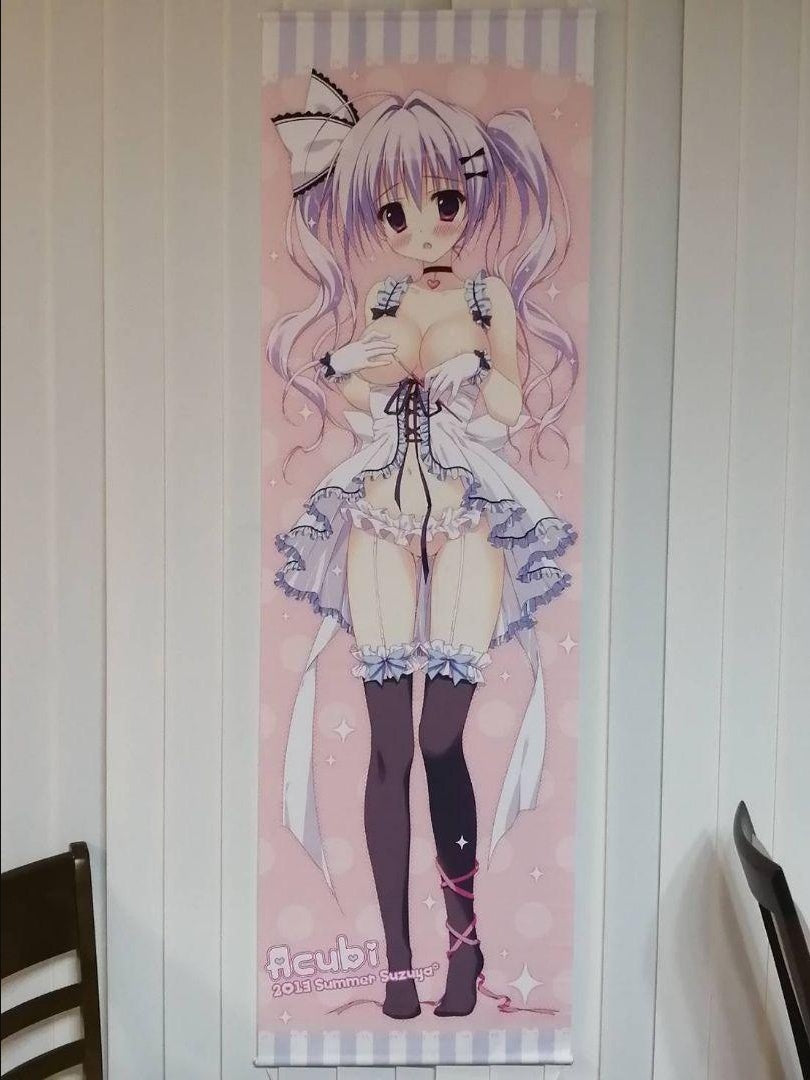 Comiket Suzuya Suzuka Akubi-chan life-size tapestry