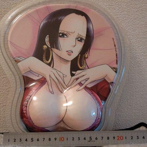 Three-dimensional mouse pad Boa Hancock