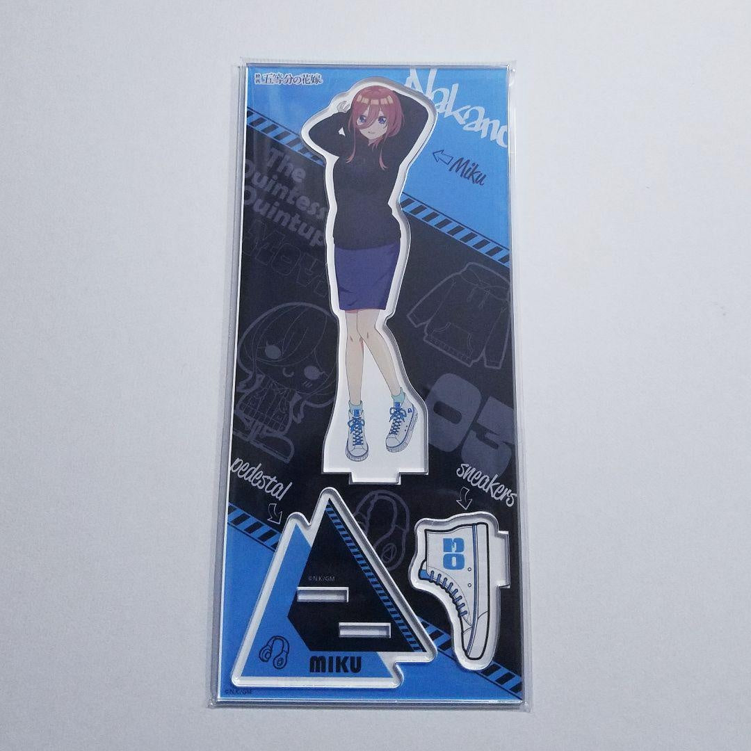 The Quintessential Quintuplets New Life Support Acrylic Stand Miku
